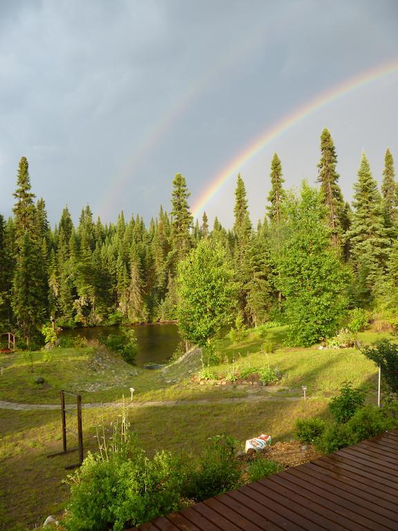 Gite De La Riviere Bed & Breakfast Chibougamau Bagian luar foto